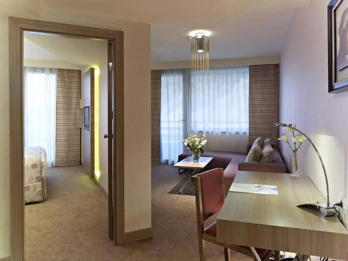 KAYAIZMIR_SHABAVIZ (24).jpg